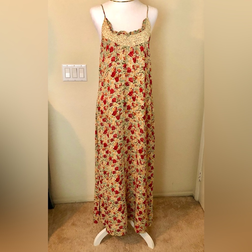 ZOE OF California Floral Feminine Maxi Dress in Red and Cream